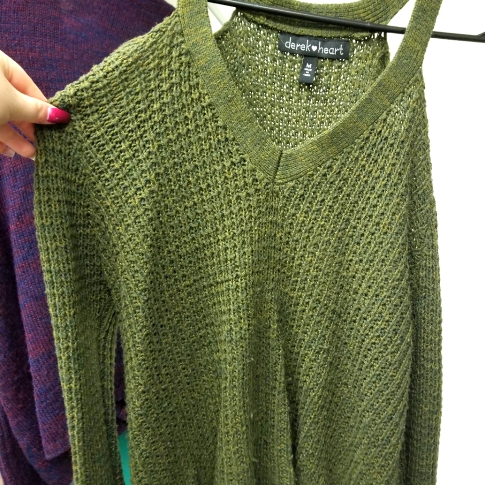 Cold Sholder Sweater